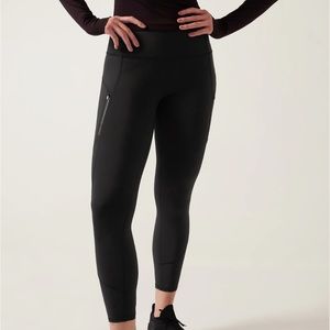 NWT: Athleta Rainier 7/8 Tight